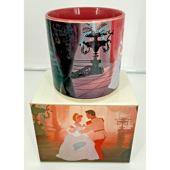 Vintage Walt Disney Cinderella & Prince Charming Dancing Collectible Coffee Mug - Picture 3 of 9